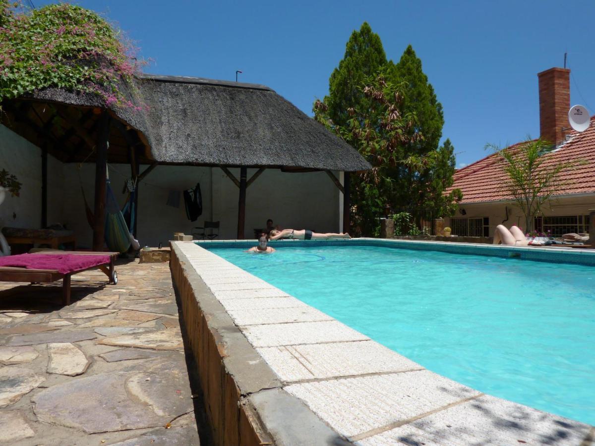 Paradisegarden Backpackers Windhoek Exteriör bild